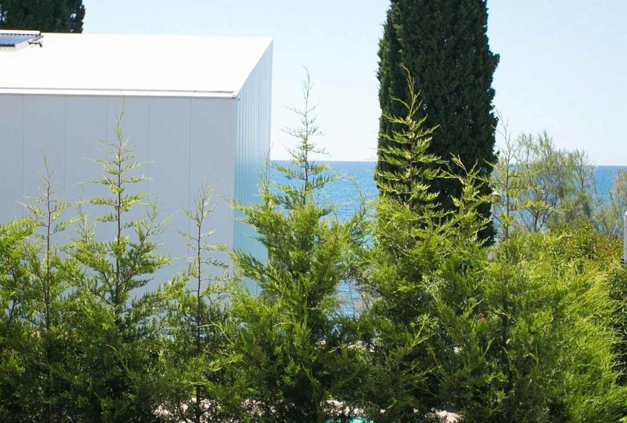 Apartments Materada Poreč Exterior foto